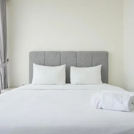 Elegant And Comfy 2Br With Private Lift At Menteng Park Apartment By Travelio